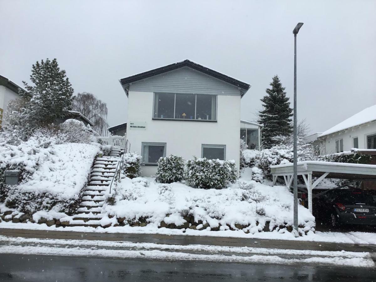 Mit Bed & Breakfast コリング エクステリア 写真